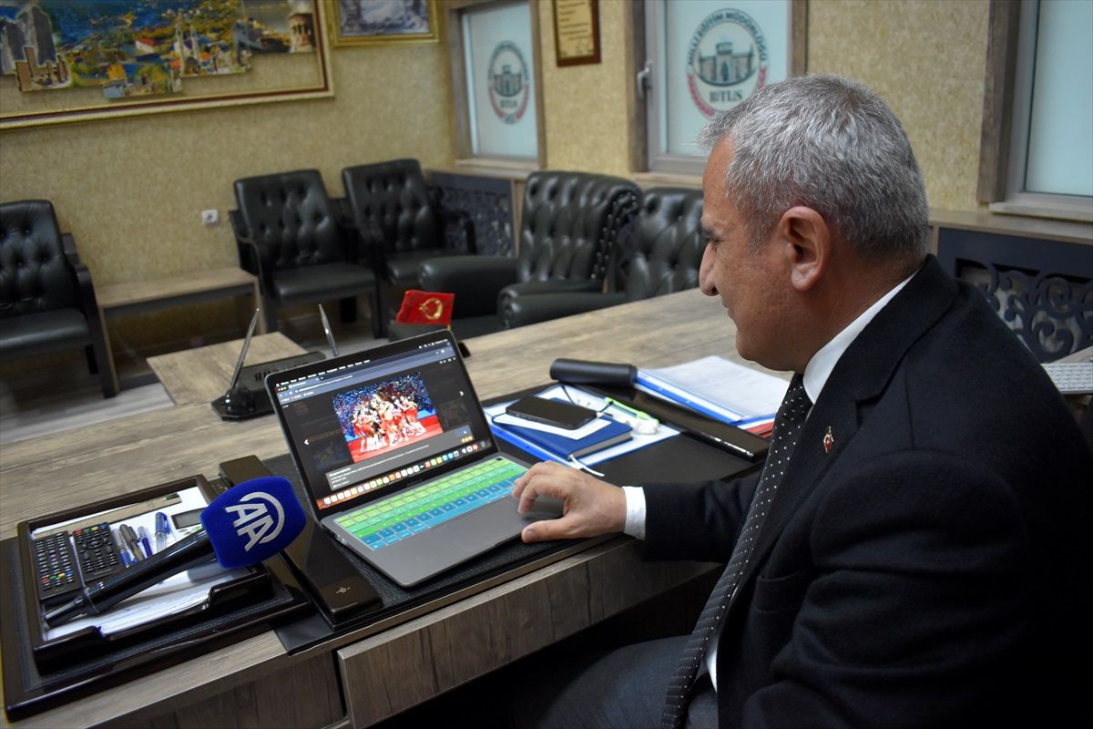 Bitlis Milli Eğitim Müdürü Bilal Gür, \'Yılın Kareleri 2023\' oylamasına katıldı
