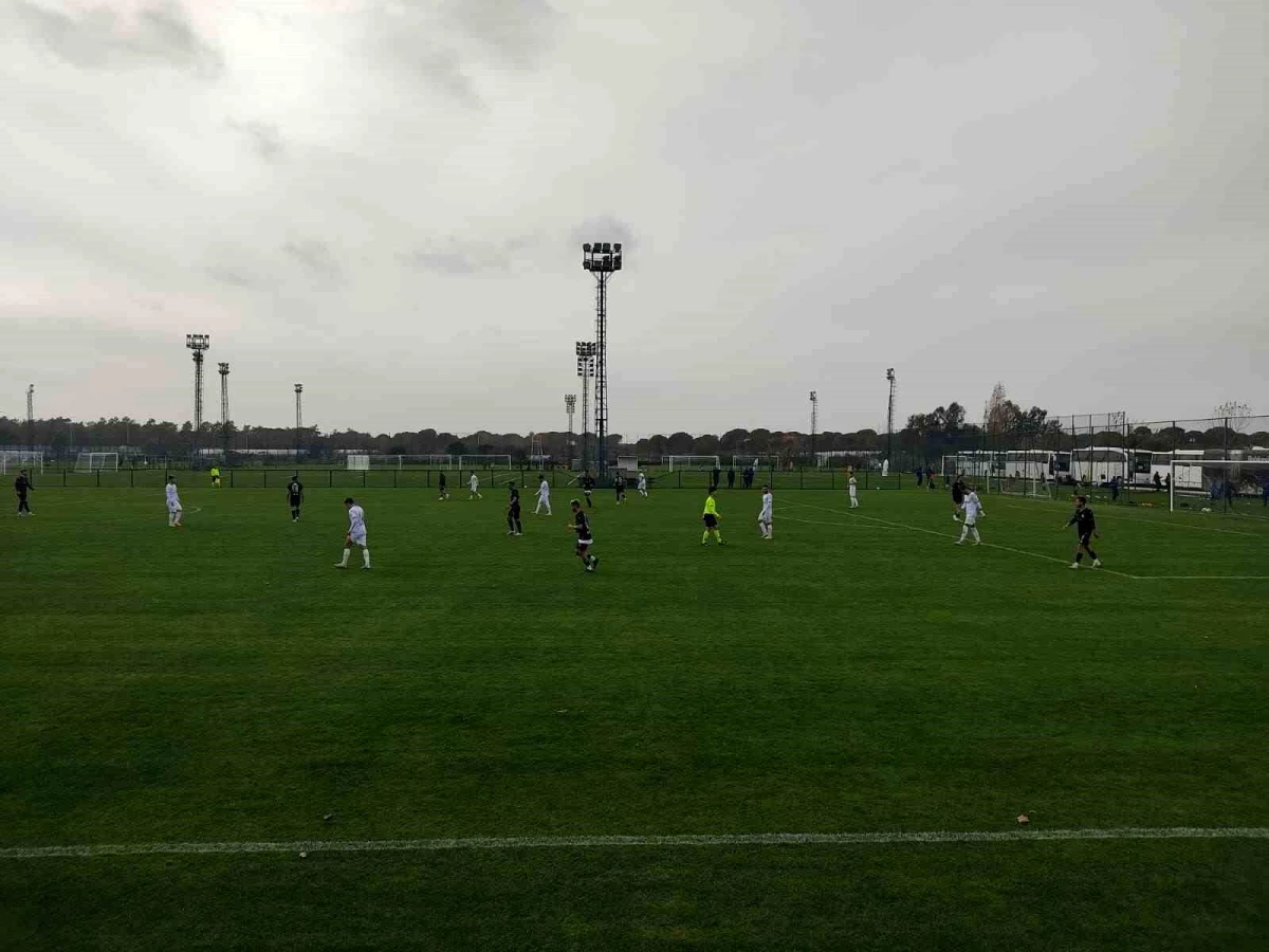 Elazığspor, ikinci hazırlık maçında Balıkesirspor\'u 3-2 yendi