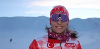 Milli kayakçılar, yeterli kar bulunamadığı için antrenmanlarını Yüksekova'da sürdürüyor