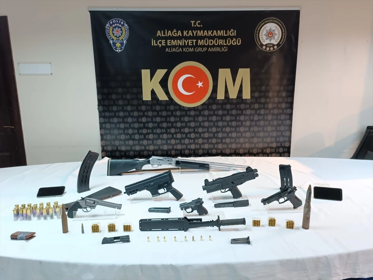Foça\'da Yasa Dışı Silah Ticareti Yapan Zanlı Gözaltına Alındı