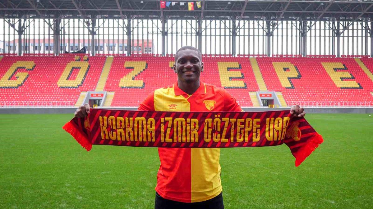 Göztepe, CSKA 1948\'den Heliton\'u transfer etti