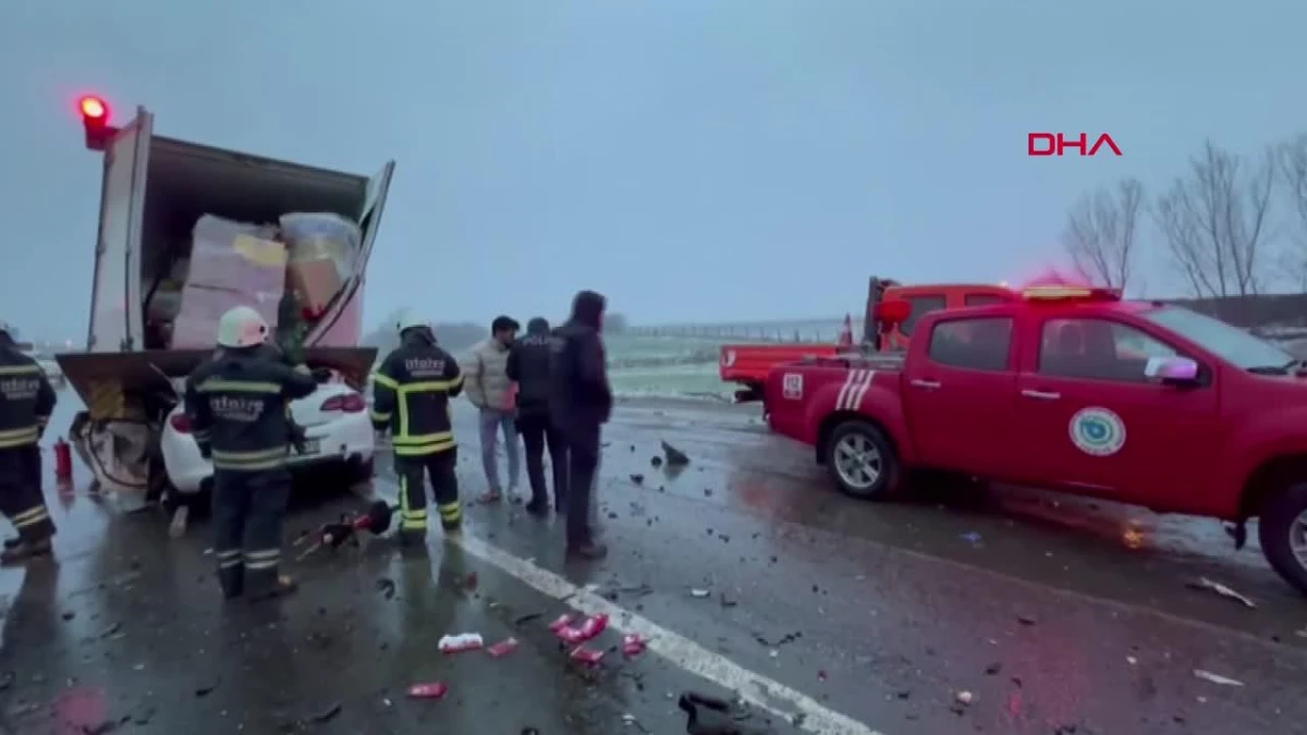 Ergene\'de kamyona çarpan otomobilin ehliyetsiz sürücüsü hayatını kaybetti