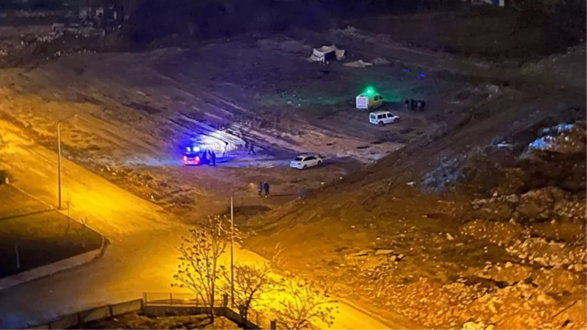 Malatya'da bo� arazide kopmu� ayak bulundu