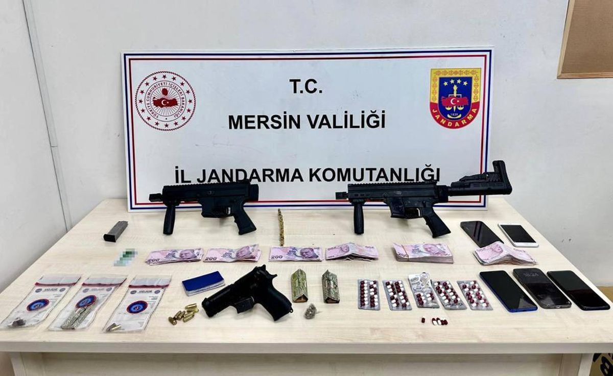 Mersin Erdemli\'de silah kaçakçılığı operasyonu: 2 tutuklama