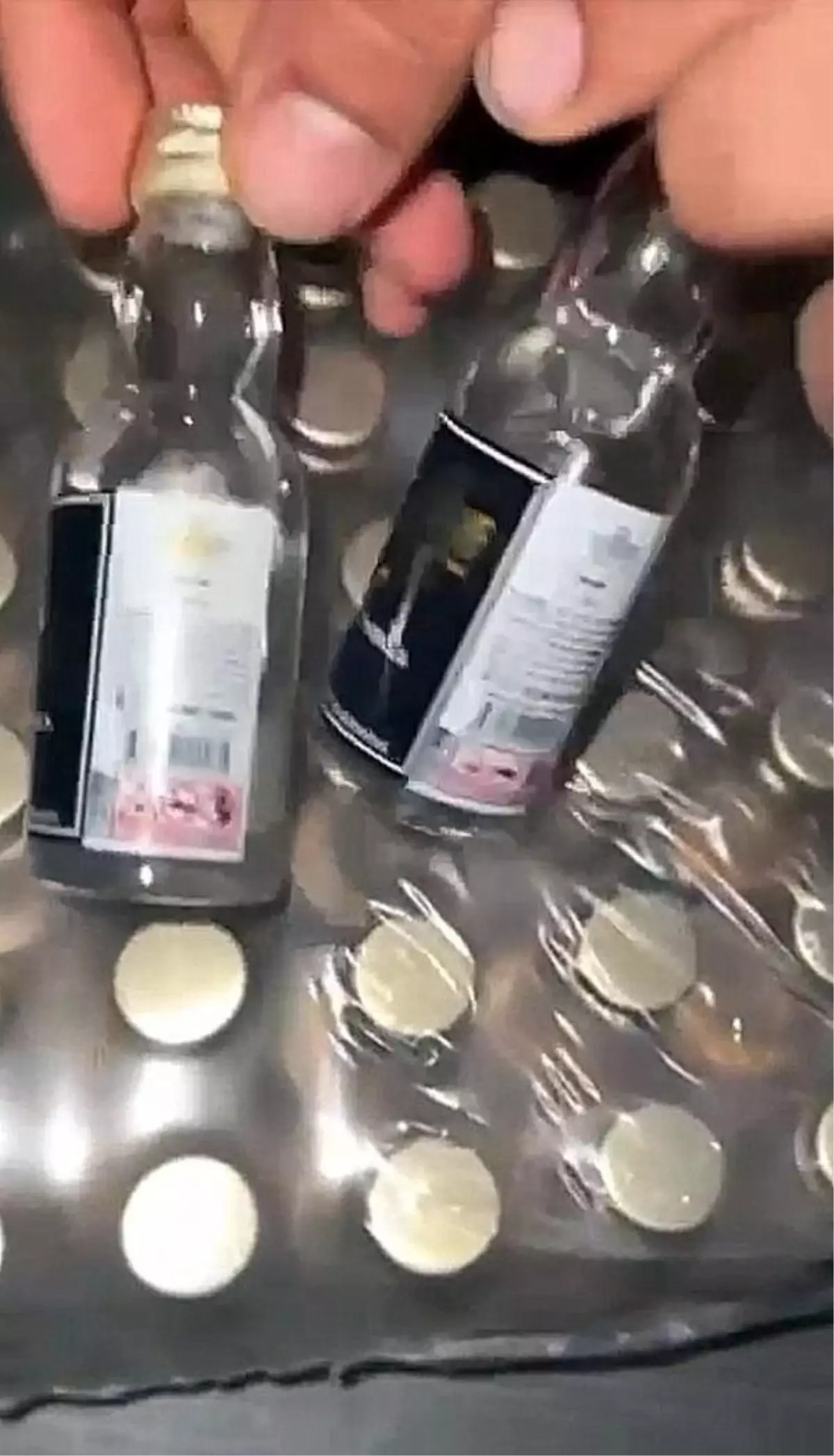 Marmaris'te 159 bin 744 şişe sahte içki ele geçirildi