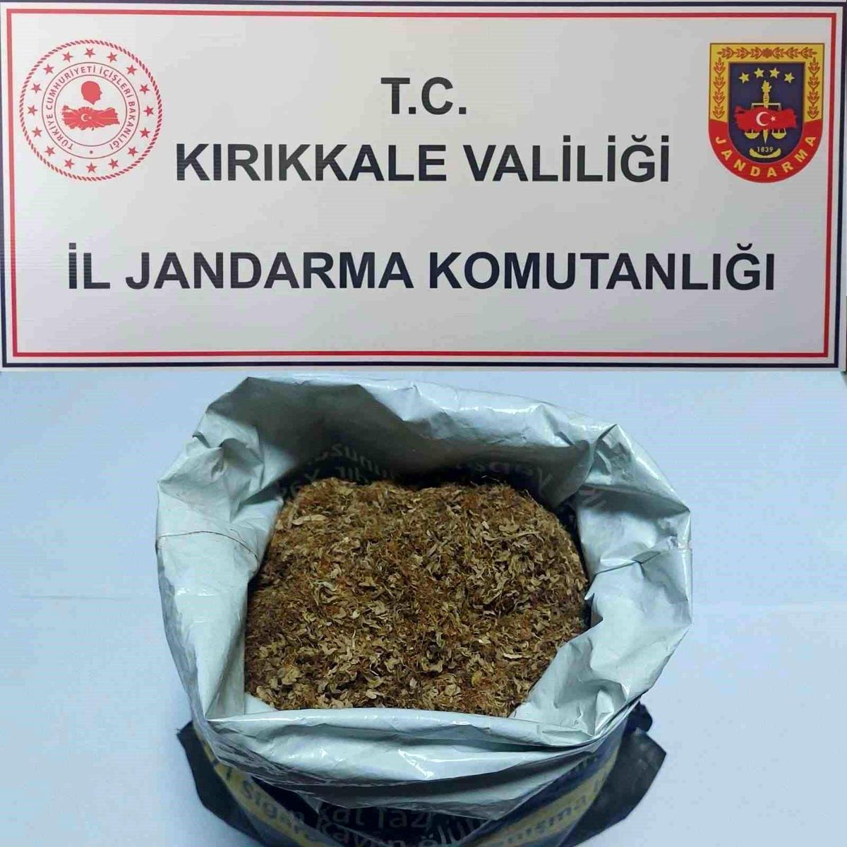 Kırıkkale\'de Trafik Kontrolünde 750 Gram Sentetik Kannabinoid Ele Geçirildi