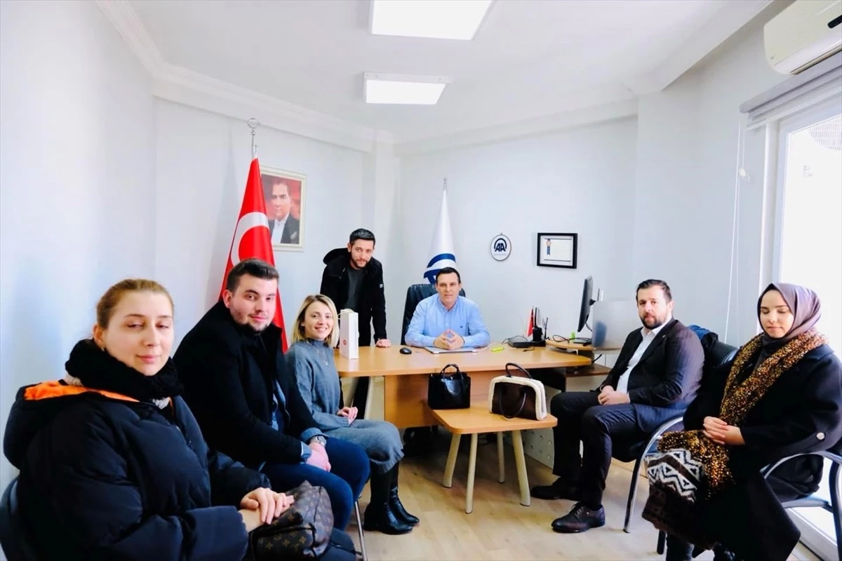 AK Parti Kırklareli İl Başkanı ve diğer yöneticiler, AA Kırklareli Bürosunu ziyaret etti