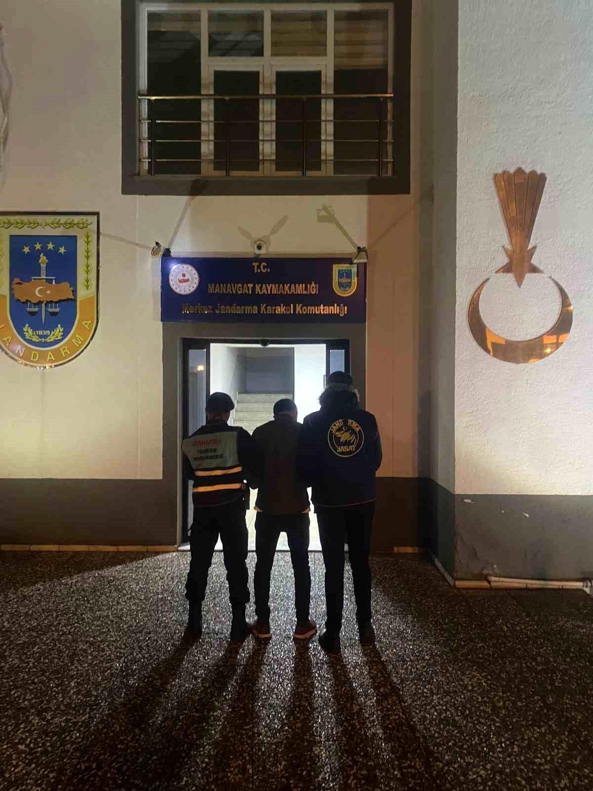 Manavgat\'ta 16 Yıl Hapis Cezası Bulunan Şüpheli Yakalandı