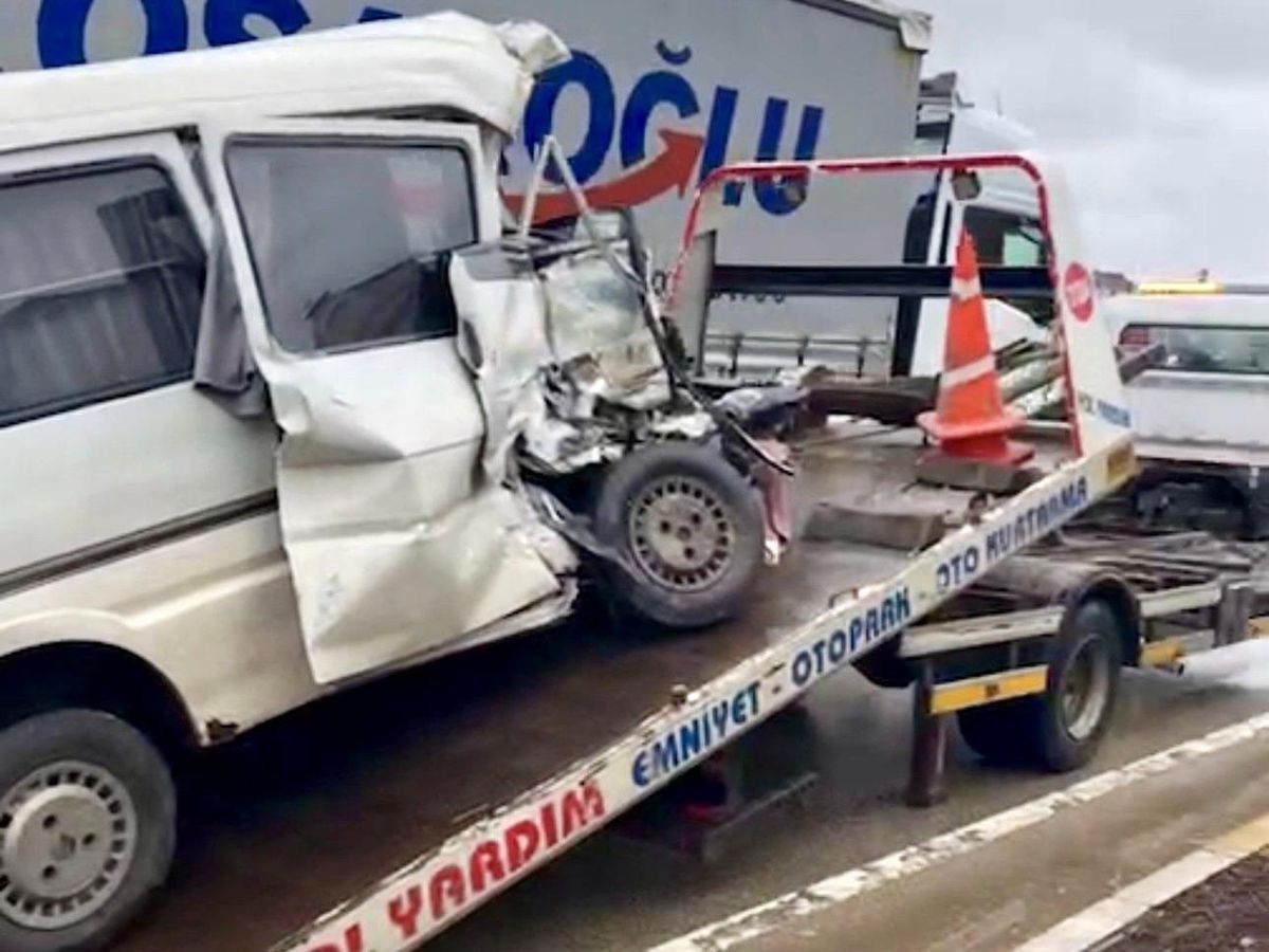 Bandırma\'da trafik kazasında 1 kişi hayatını kaybetti