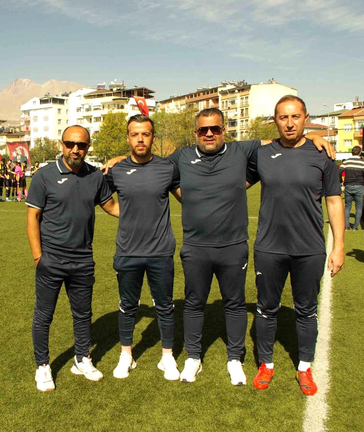 Develigücü Takımında Antrenör Erkan Demirel ile Yollar Ayrıldı