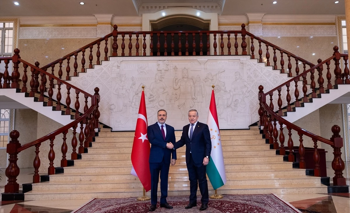 Türkiye ve Tacikistan arasında işbirliği programı imzalandı