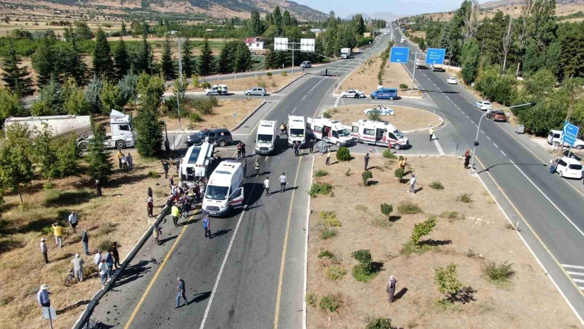 Elazığ\'da bir yılda 3 bin 91 trafik kazası: 14 ölü, 2 bin 345 yaralı