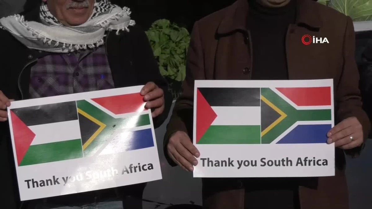 Filistinlilerden Uluslararası Adalet Divanı\'nda İsrail\'e soykırım davası açan Güney Afrika\'ya destek