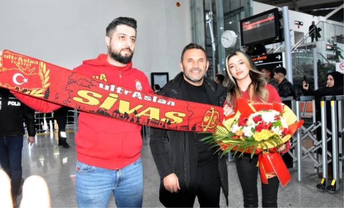 Galatasaray, Sivasspor maçı için Sivas\'a geldi