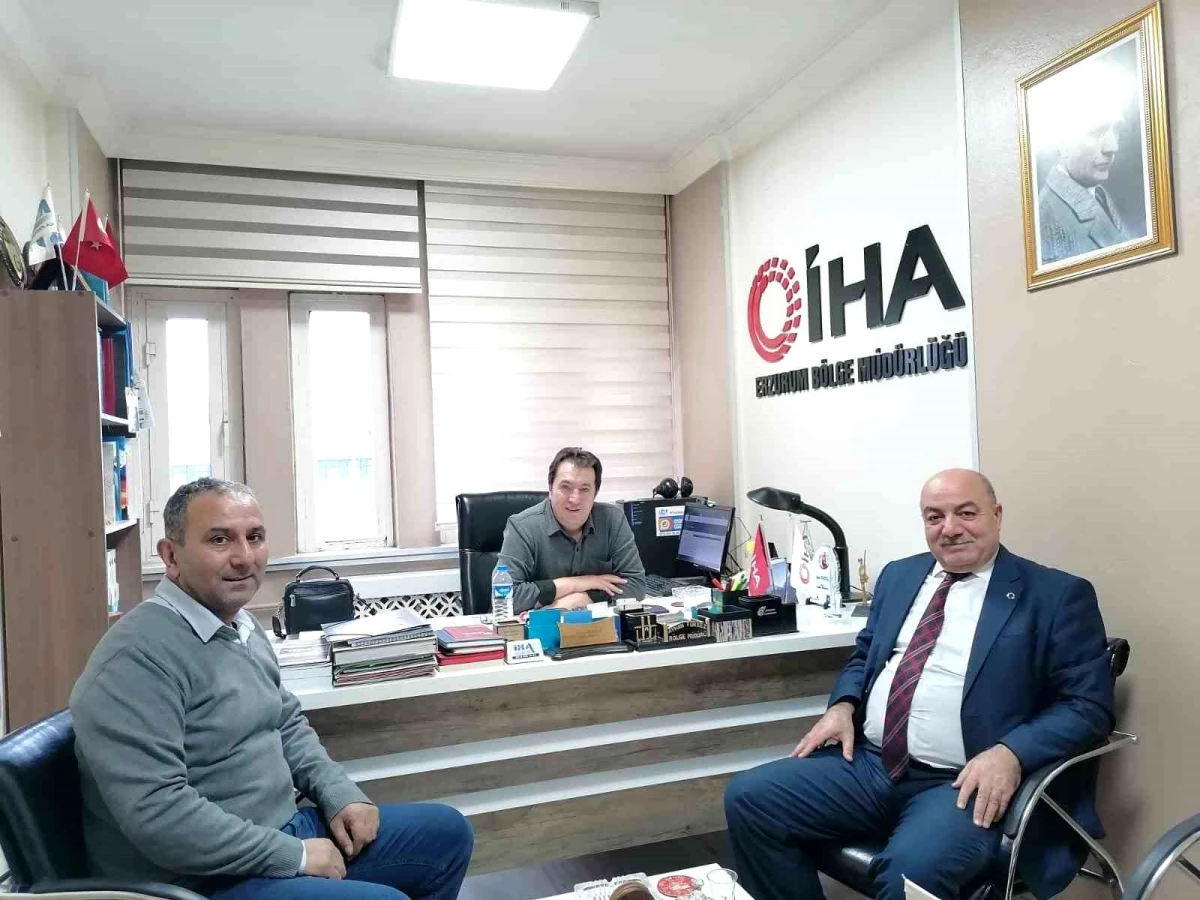 Hak Sen Konfederasyonu Bölge Başkanı İlim Gödekmerdan İhlas Haber Ajansı Erzurum Bölge Müdürlüğünü ziyaret etti