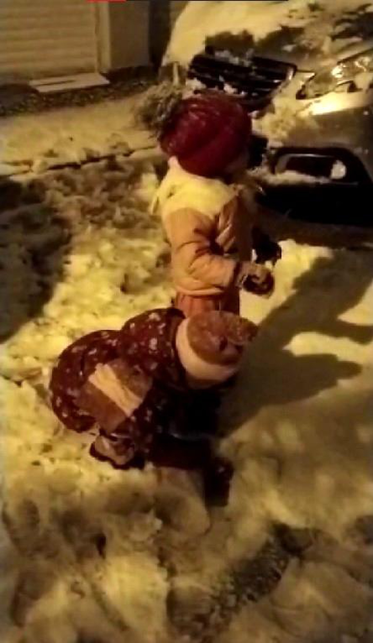 Eskişehir\'de İlk Kar Gören Çocukların İlginç Tepkileri
