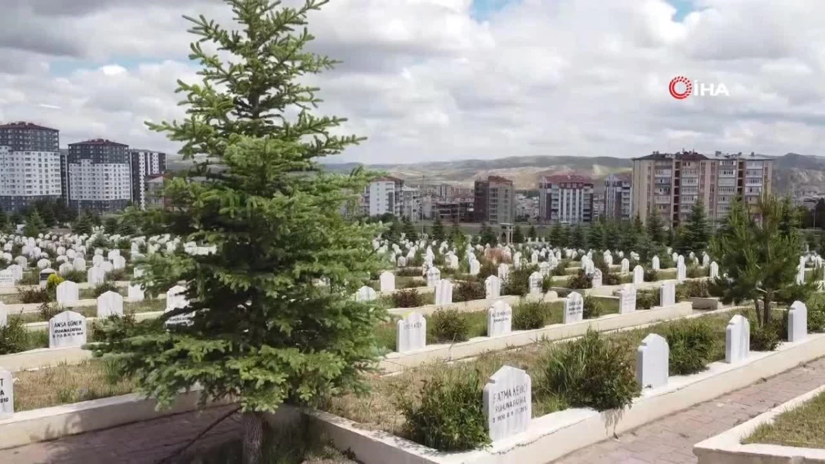 İstanbul\'da Mezar Yeri Fiyatları Yükselirken, Sivas Belediyesi Ücretsiz Mezar Yeri Tahsis Ediyor