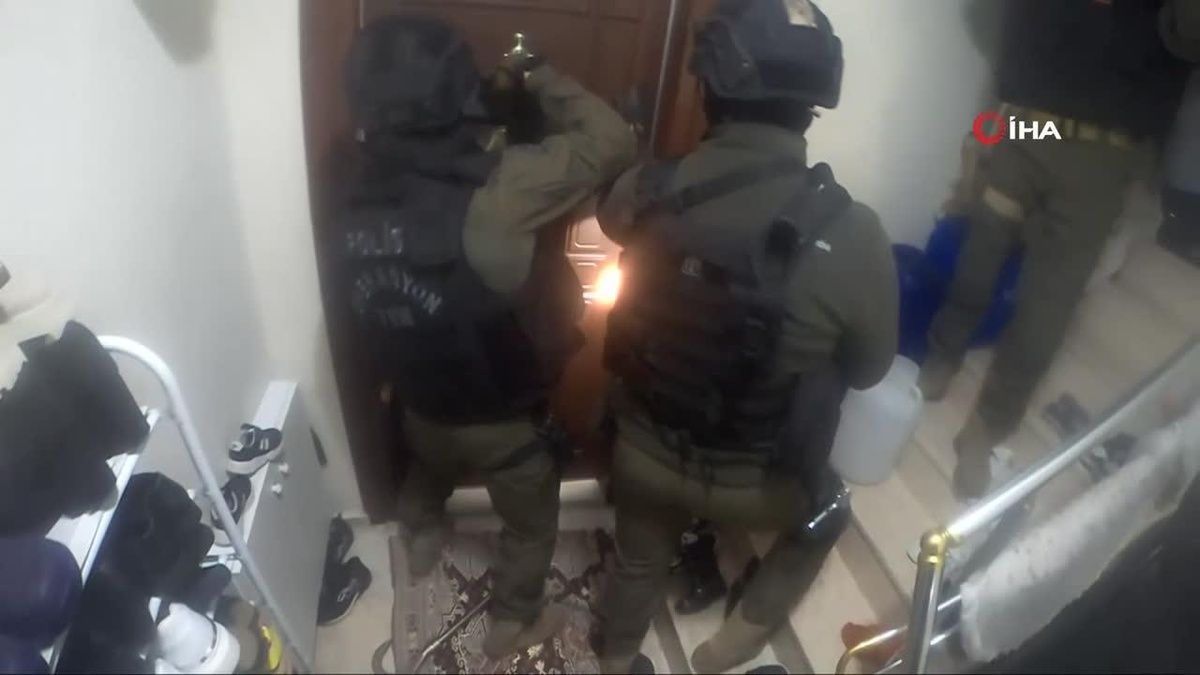İstanbul\'da PKK operasyonu: 4 gözaltı