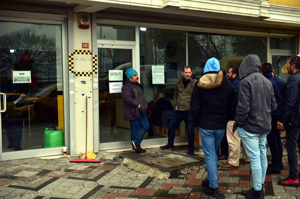 İstanbul\'da Ticari Taksilere Yüzde 28,09 Oranında Zam Yapıldı