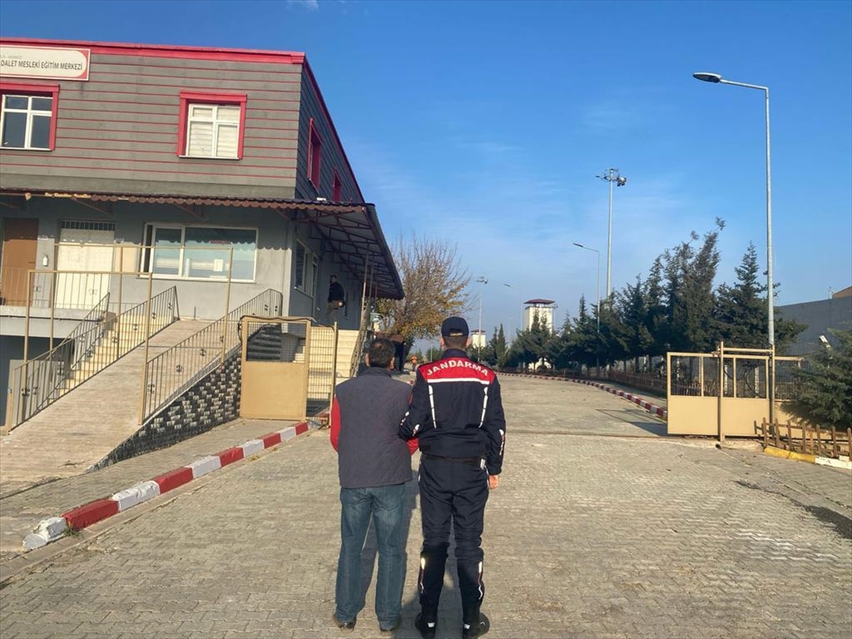 Kilis\'te hapis cezası bulunan 2 firari hükümlü yakalandı