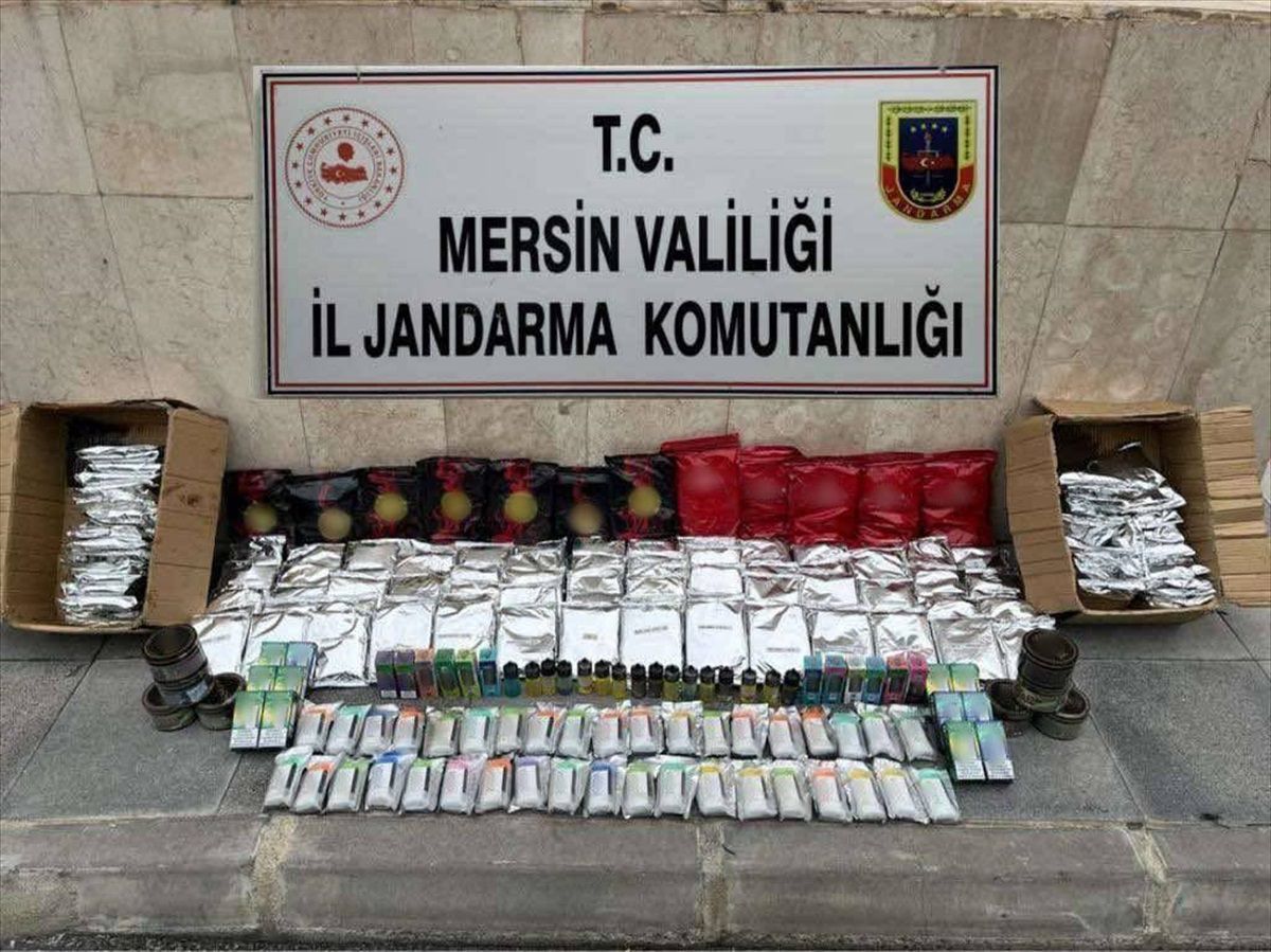 Mersin\'de Sigara Kaçakçılığı Operasyonu