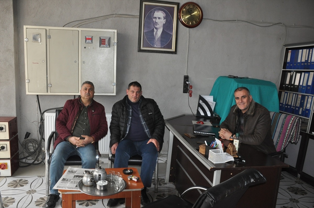 MHP Bulanık İlçe Başkanı Zafer Yıkılmaz ve Yönetimi Gazetecileri Ziyaret Etti