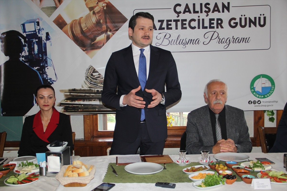 Sinop Vali Vekili Ali Osman Bulat, Çalışan Gazetecilerle Bir Araya Geldi