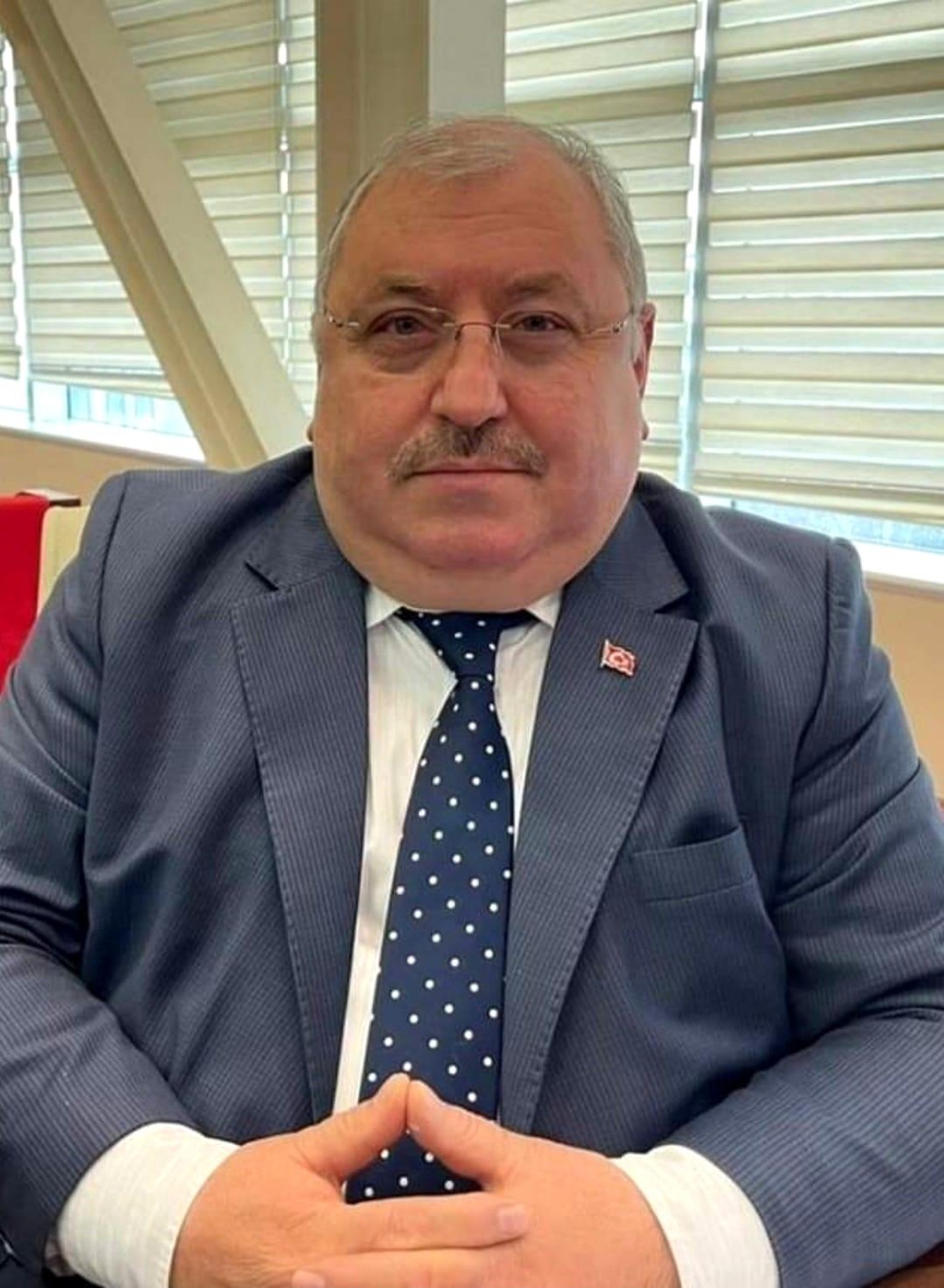 Sultangazi İYİ Parti Meclis Üyesi Enver Hamzaoğlu Partisinden İstifa Etti