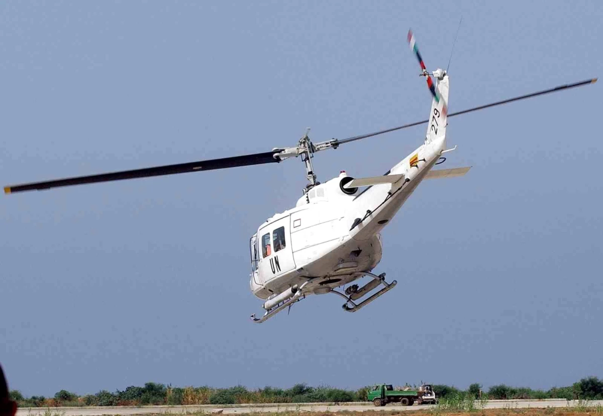 Terör örgütü Eş-Şebab, BM helikopterini ele geçirerek 6 kişiyi rehin aldı
