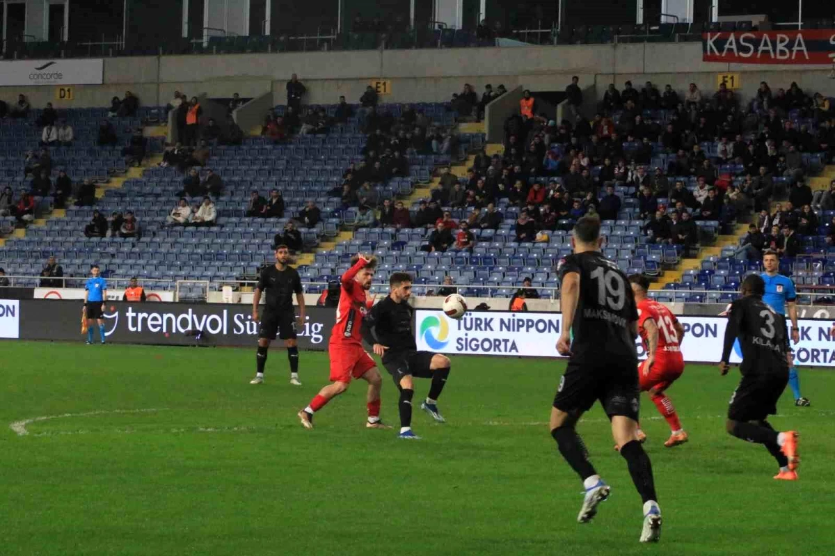 Hatayspor ve Gaziantep FK 0-0 berabere kaldı