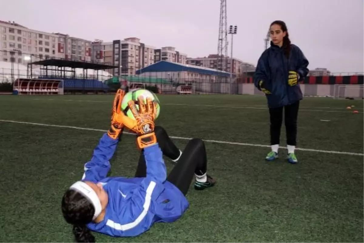 Vangücü Kadın Futbol Takımı, destek bekliyor