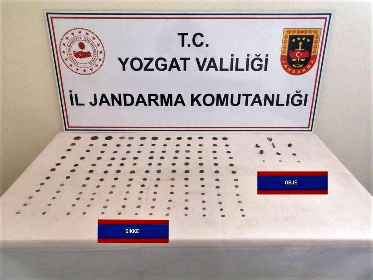 Yozgat\'ta 156 sikke ve 10 obje ele geçirildi, 3 şüpheli gözaltına alındı