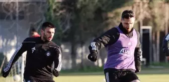 Altay'da futbolcuların paraları ödenmeye başlandı