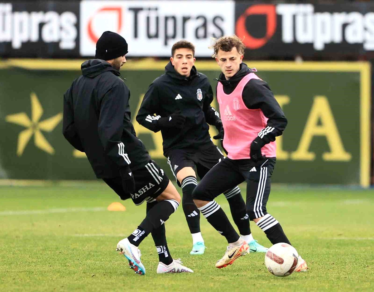 Beşiktaş, Fatih Karagümrük maçı için hazırlıklarını sürdürdü