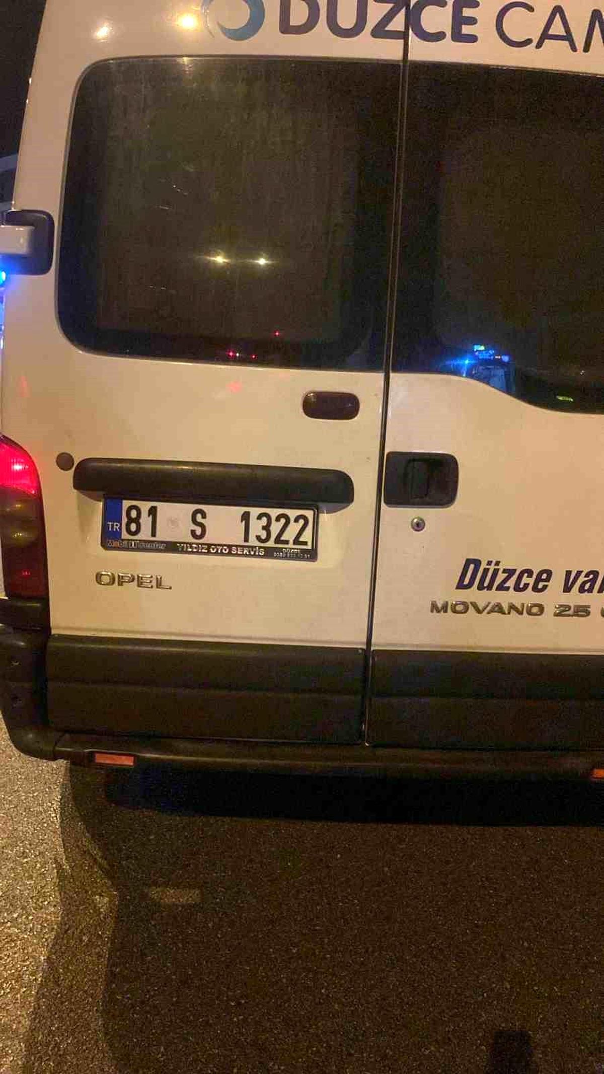 Düzce\'de Sahte Plakalı Minibüs Yakalandı