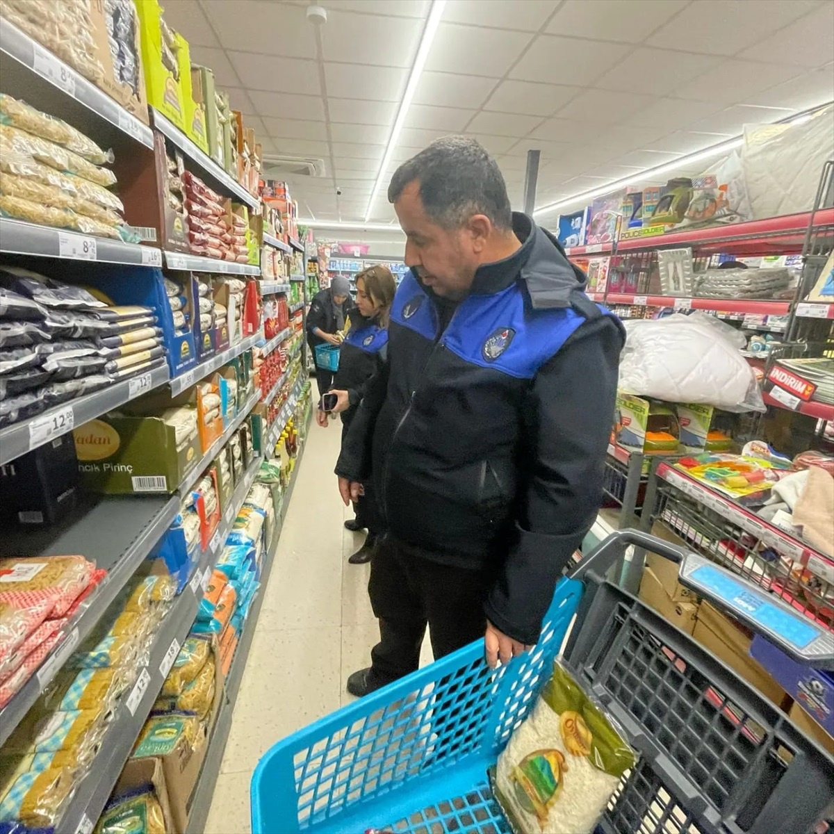 İslahiye\'de Marketlerde Fiyat Denetimi Devam Ediyor