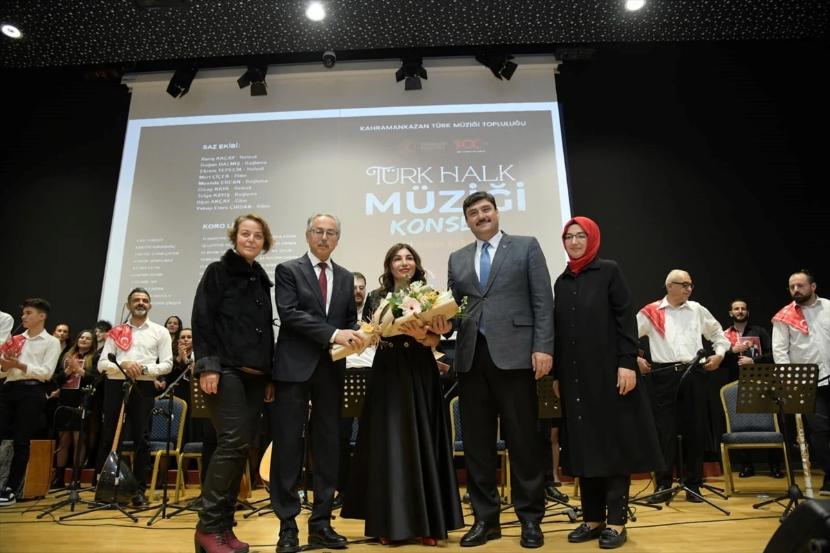 Kahramankazan Türk Müziği Topluluğu İlk Konserini Verdi