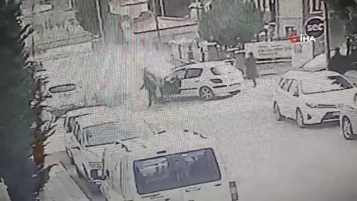 Kırıkkale\'de 3 aracın karıştığı kaza kamerada