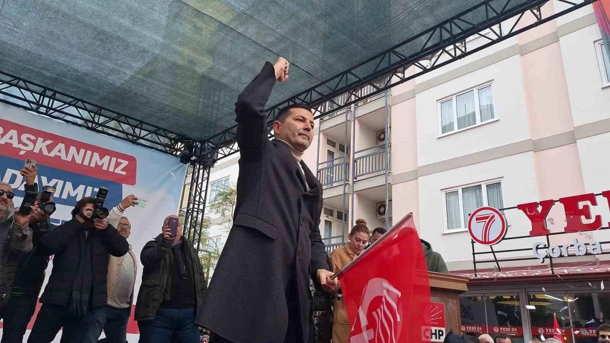 CHP Kuşadası Belediye Başkanı Ömer Günel, yeniden aday gösterildi