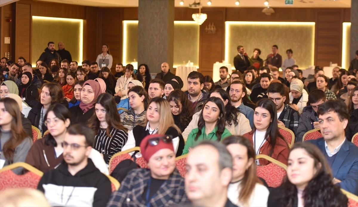 Trabzon\'da Geleceğin İşleri Akademisi Konferansı Düzenlendi