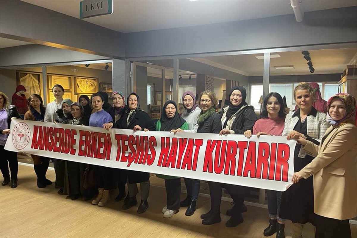 Ünye\'de kadınlara serviks kanseri semineri düzenlendi