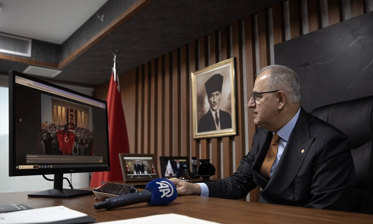 Türkiye Voleybol Federasyonu Başkanı Mehmet Akif Üstündağ, \'Yılın Kareleri 2023\' oylamasına katıldı