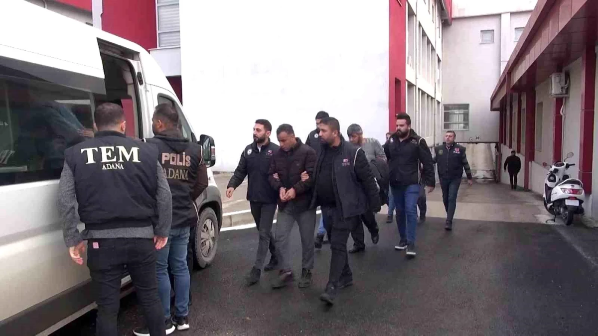 Adana\'da DEAŞ\'a yönelik operasyonda 5 yabancı uyruklu tutuklandı