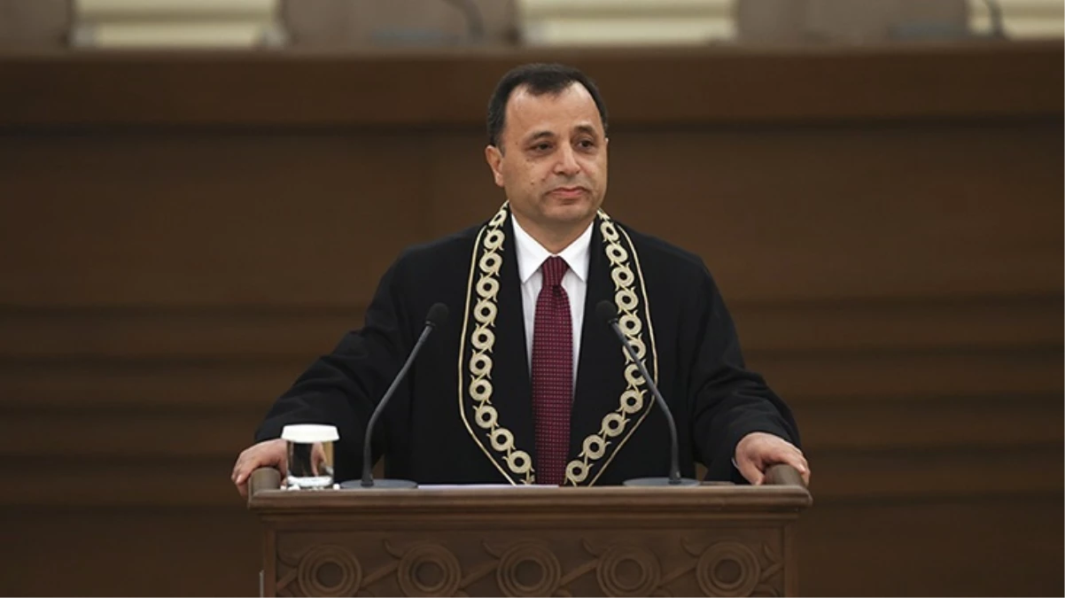 AYM Başkanı Zühtü Arslan\'dan Yargıtay\'a Can Atalay tepkisi: Anayasa Mahkemesi kararlarına uyulmamasının hiçbir gerekçesi olamaz