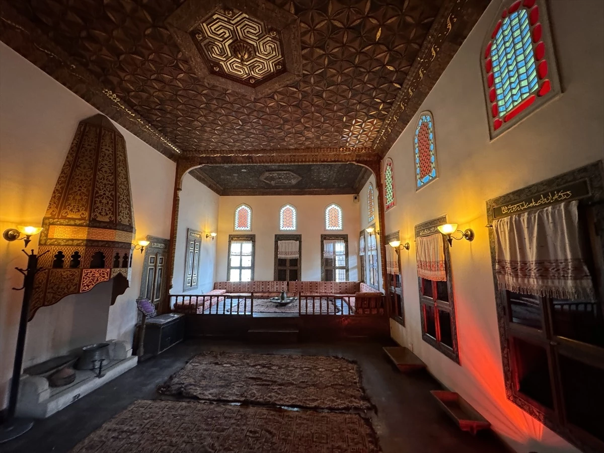 Burdur\'daki tarihi Taş Oda Konağı turizme kazandırılıyor