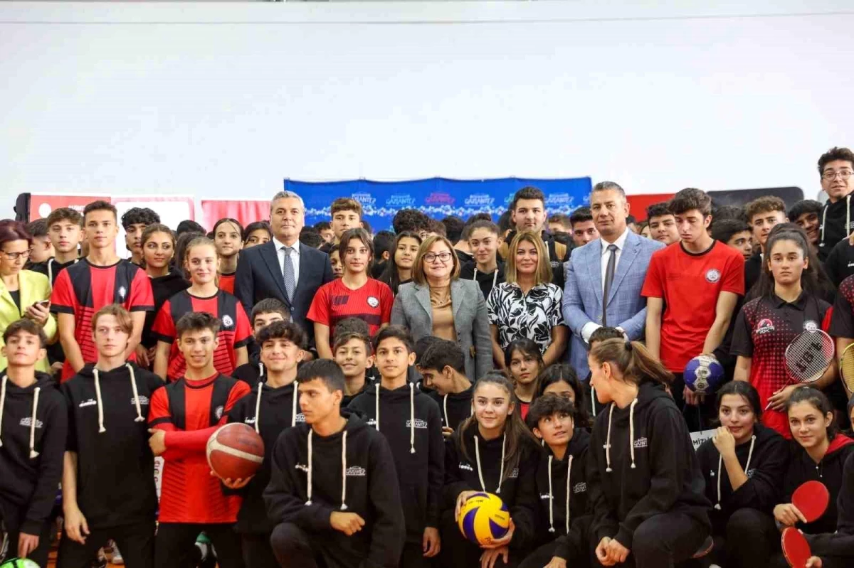 Gaziantep Büyükşehir Belediyesi Spor Yatırımlarıyla Başarıları Artırıyor