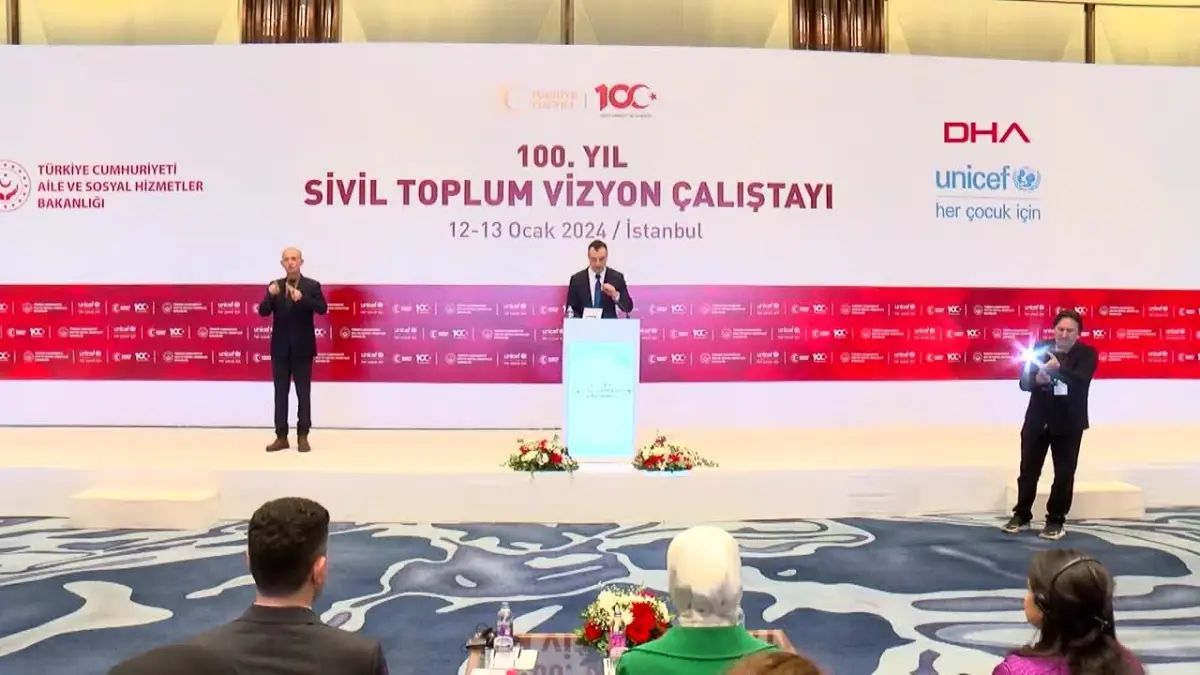 Aile ve Sosyal Hizmetler Bakanı Mahinur Özdemir Göktaş 100. Yıl Sivil Toplum Vizyon Çalıştayı\'nda konuştu