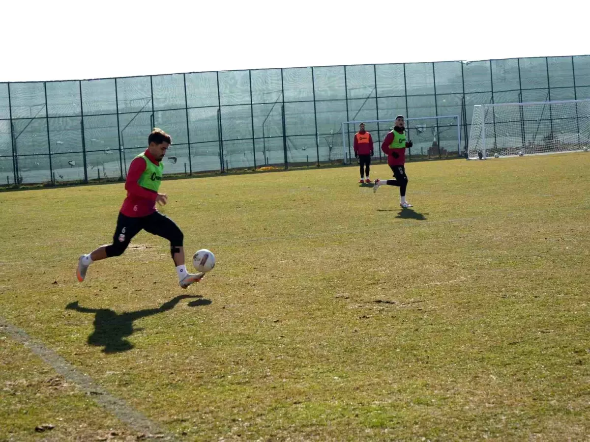 Kastamonuspor, Etimesgut Belediyespor maçıyla ikinci devreye galibiyetle başlamak istiyor