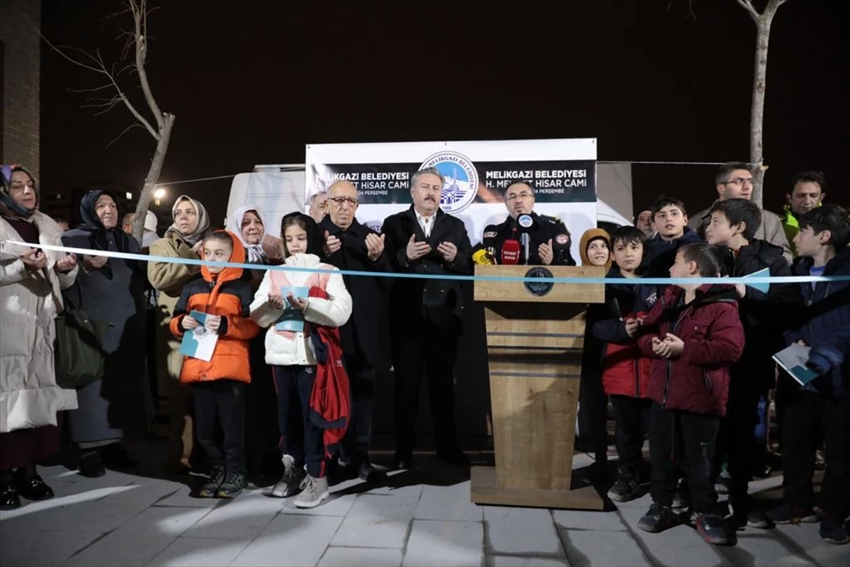 Melikgazi Belediyesi ve Hayırsever İş Birliğiyle H. Mehmet Hisar Camii Açıldı