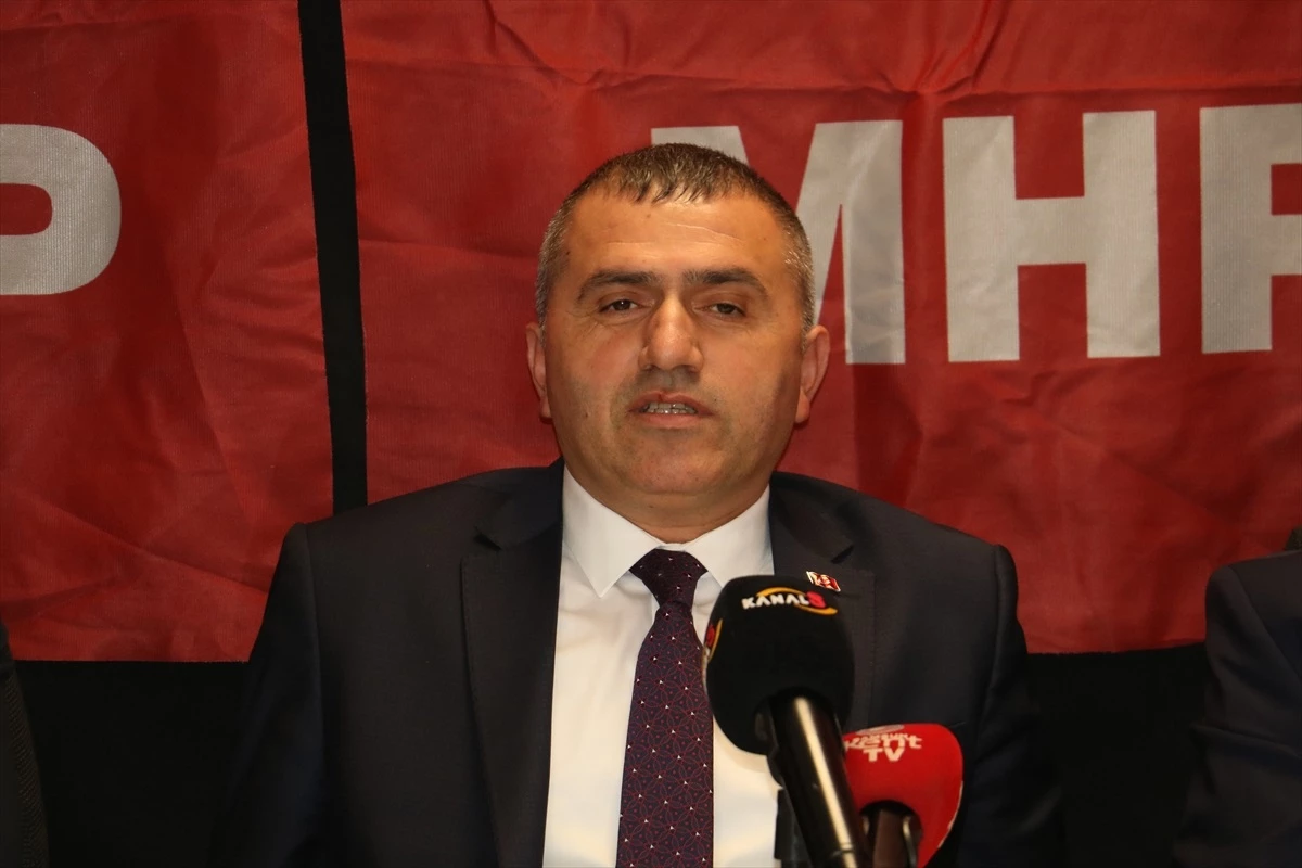 MHP Samsun İl Başkanlığı, üç ilçedeki belediye başkanı adaylarını tanıttı